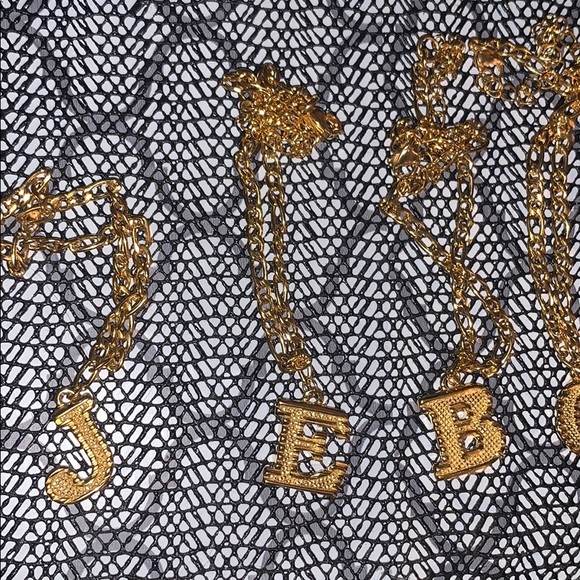 $5 Quarantine Ankle bracelets ❤️ or (2/$10) - Picture 2 of 2